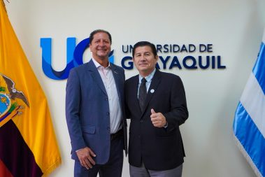 Marcelino Maridueña cierra convenio con la Universidad de Guayaquil para capacitar a sus vecinos