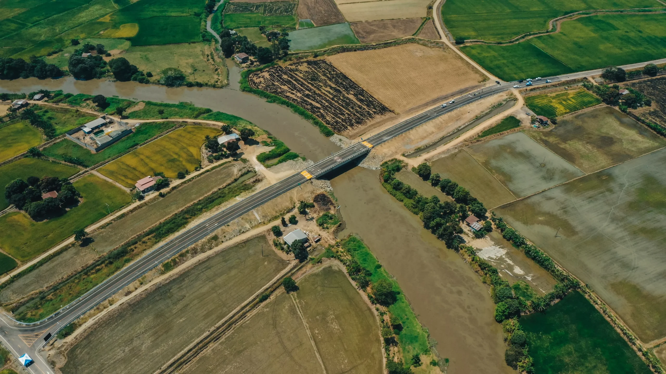 Puente sobre el río Los Tintos une a Samborondón con Daule, Salitre y Santa Lucía