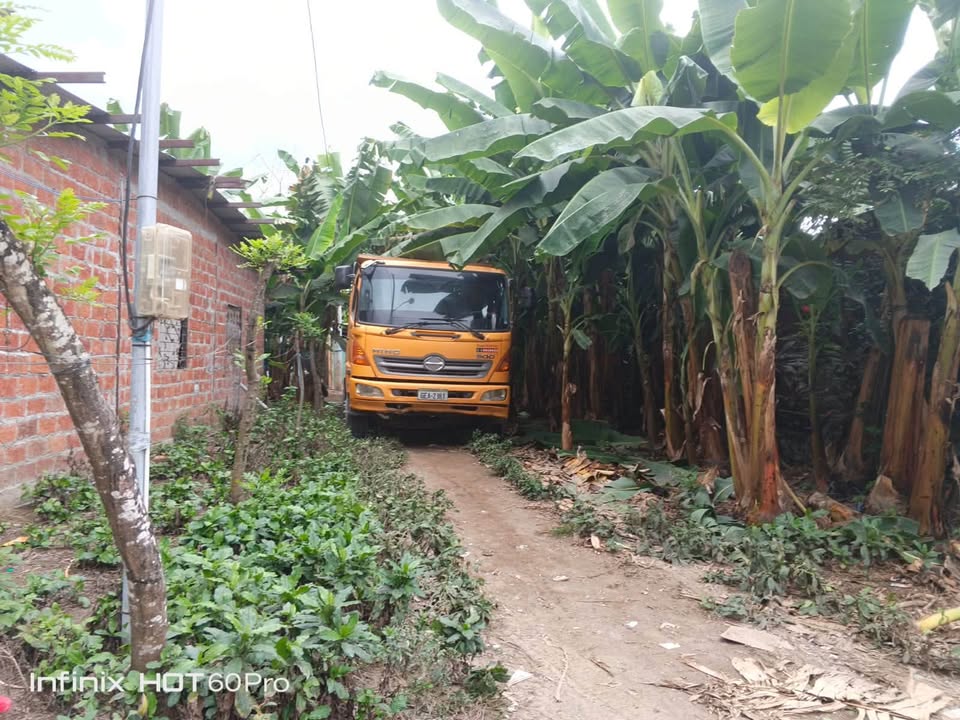 Mejoran camino vecinal en Soledad para impulsar la producción agrícola de Yaguachi