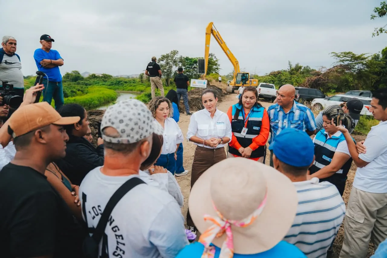 Prefectura del Guayas inspecciona obra de protección en San Jacinto de Yaguachi